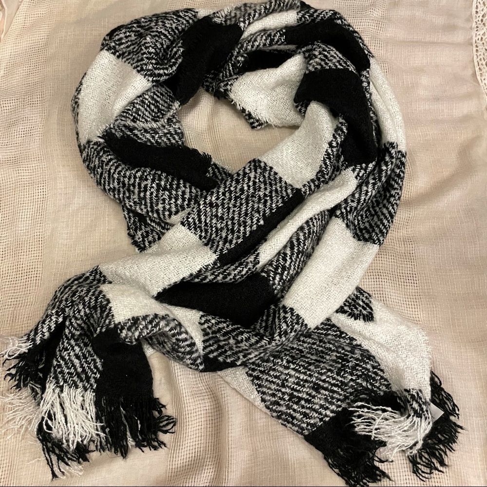A&F Color Block Scarf